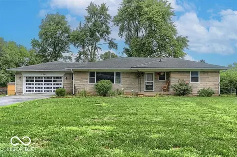 120 E Beechwood Ln, Indianapolis, IN 46227