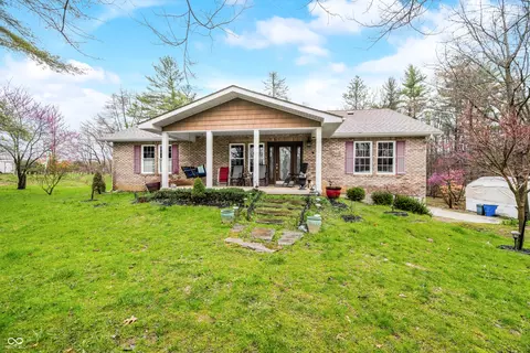 1794 Bell Rd, Morgantown, IN 46160