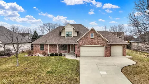 3801 S Cedar Creek Ln, New Palestine, IN 46163
