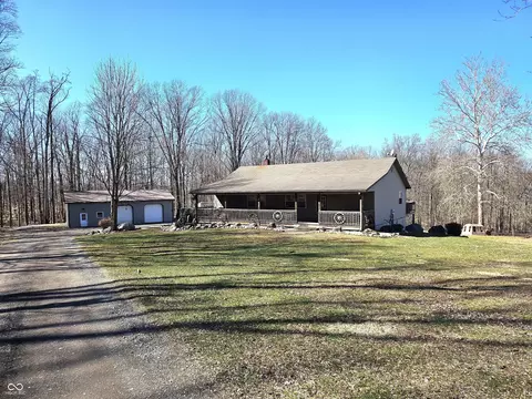 2389 Bill Smith Rd, Martinsville, IN 46151