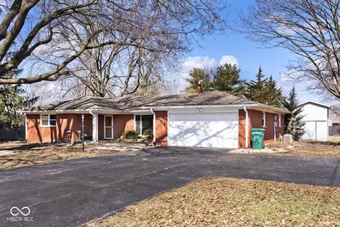 244 Corottoman Ct, Avon, IN 46123