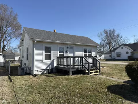 2105 N Cherry St, Columbus, IN 47201