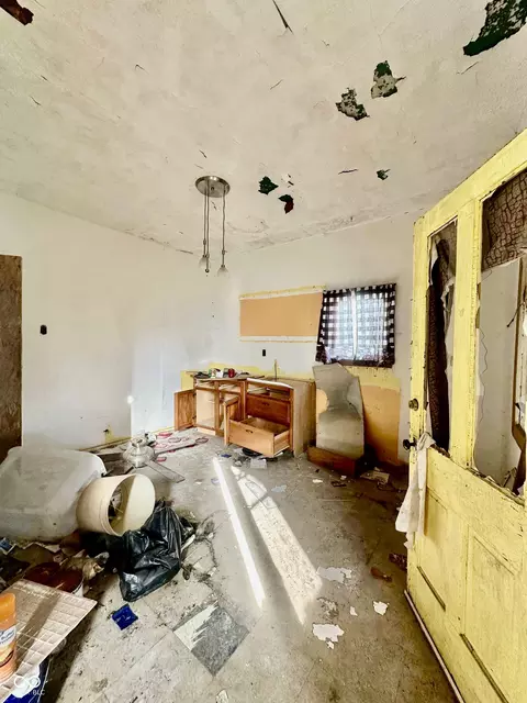 404 E Grant St, Marion, IN 46952 photo 12