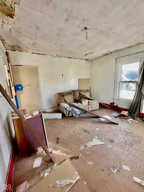 404 E Grant St, Marion, IN 46952 photo 15