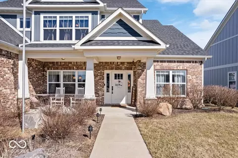 4544 W Rising Sun Dr, New Palestine, IN 46163