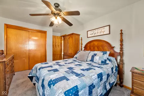 229 W Taylor St, Pendleton, IN 46064 photo 17