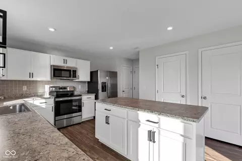 8523 Hulton Rd, Pendleton, IN 46064 photo 11