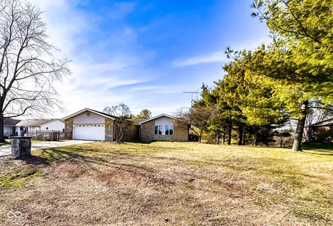 12930 River Grove Dr, Columbus, IN 47203