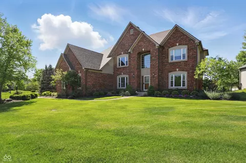 2750 Joshua Dr, Carmel, IN 46033
