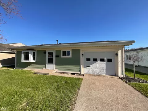 1378 South St, Noblesville, IN 46060
