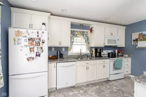 147 Eastern Ave, Plainfield, IN 46168 photo 7