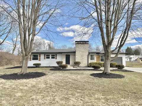 8795 Carrollton Ave, Indianapolis, IN 46240