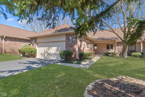 5004 Boardwalk Pl, Indianapolis, IN 46220