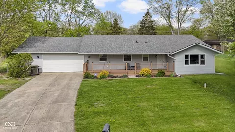 2230 Mindy Ct, Anderson, IN 46017
