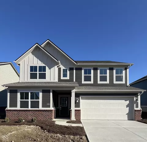 2751 Linwood Ave, Greenwood, IN 46143