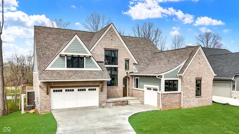908 Oak Terrace Rd, Westfield, IN 46074