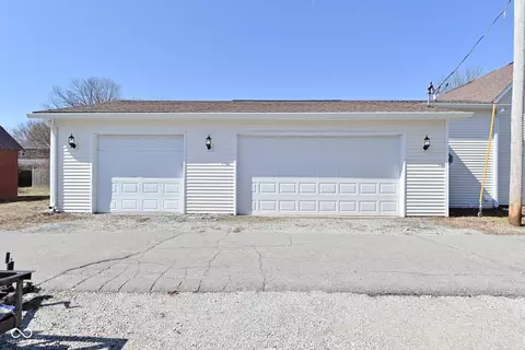 Exterior - 207 E Wall St, Advance, IN 46102 photo 5 of 5