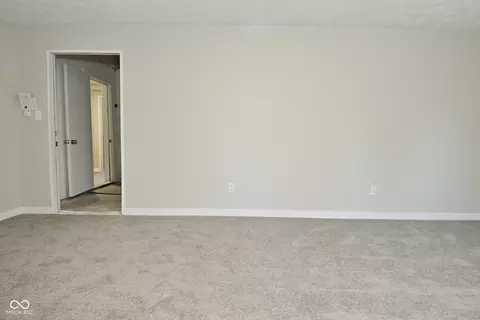 Living - 207 E Wall St, Advance, IN 46102 photo 4 of 4