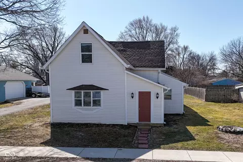 207 E Wall St, Advance, IN 46102