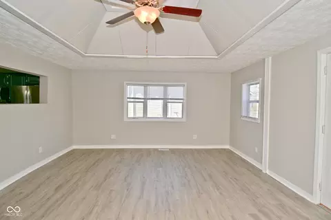 Living - 207 E Wall St, Advance, IN 46102 photo 1 of 4