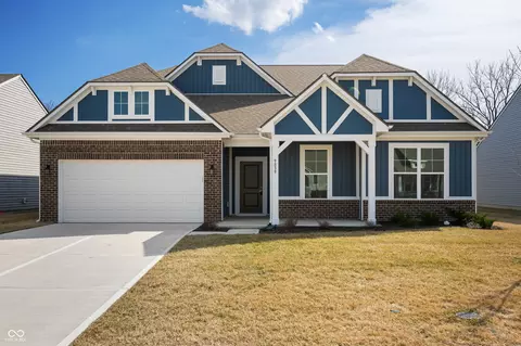 9839 Canyon Ln, Pendleton, IN 46064