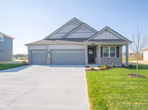 2268 Oakmont Dr, Plainfield, IN 46168