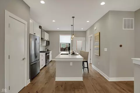 805 Switchyard Pl, Indianapolis, IN 46202 photo 19