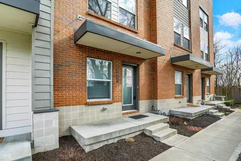 805 Switchyard Pl, Indianapolis, IN 46202 photo 3