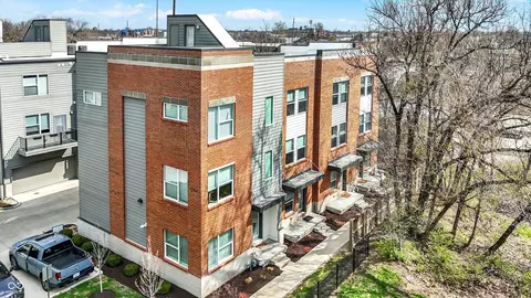 805 Switchyard Pl, Indianapolis, IN 46202