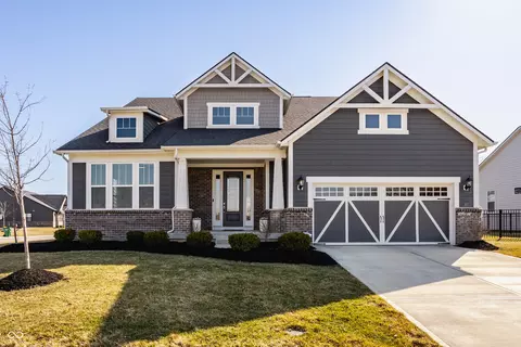 14879 Thornapple Dr, Carmel, IN 46032