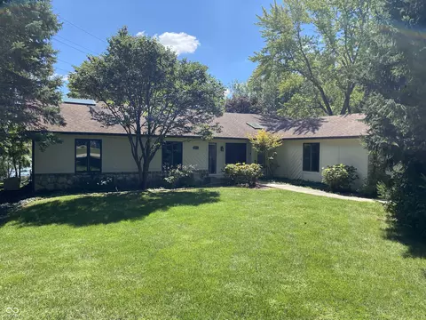 5515 Shorewood Dr, Indianapolis, IN 46220