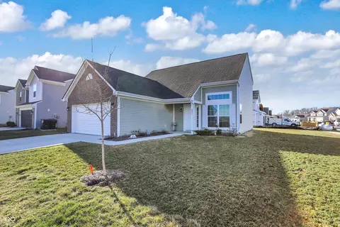 6895 Honeysuckle Way, Pendleton, IN 46064