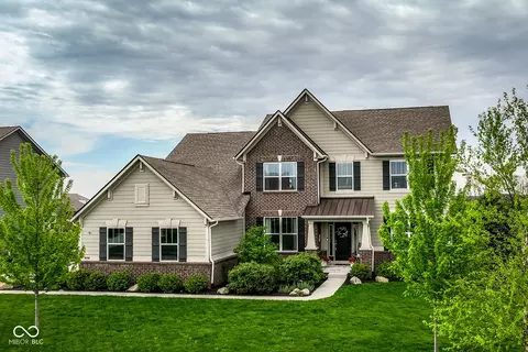 12127 Whisper Ridge Dr, Noblesville, IN 46060