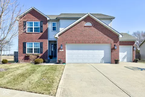 983 Geronimo Dr, Greenfield, IN 46140