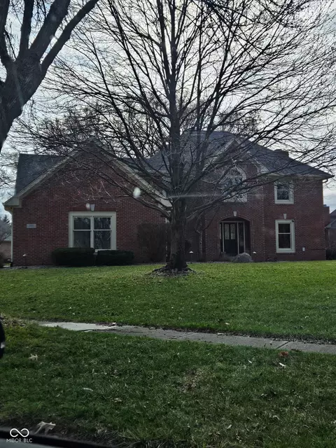 3985 Olea Ct, Greenwood, IN 46143
