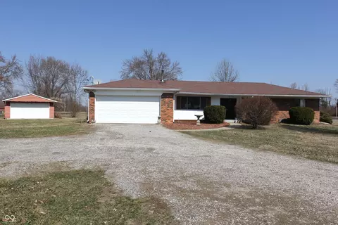 5582 E State Road 144, Mooresville, IN 46158