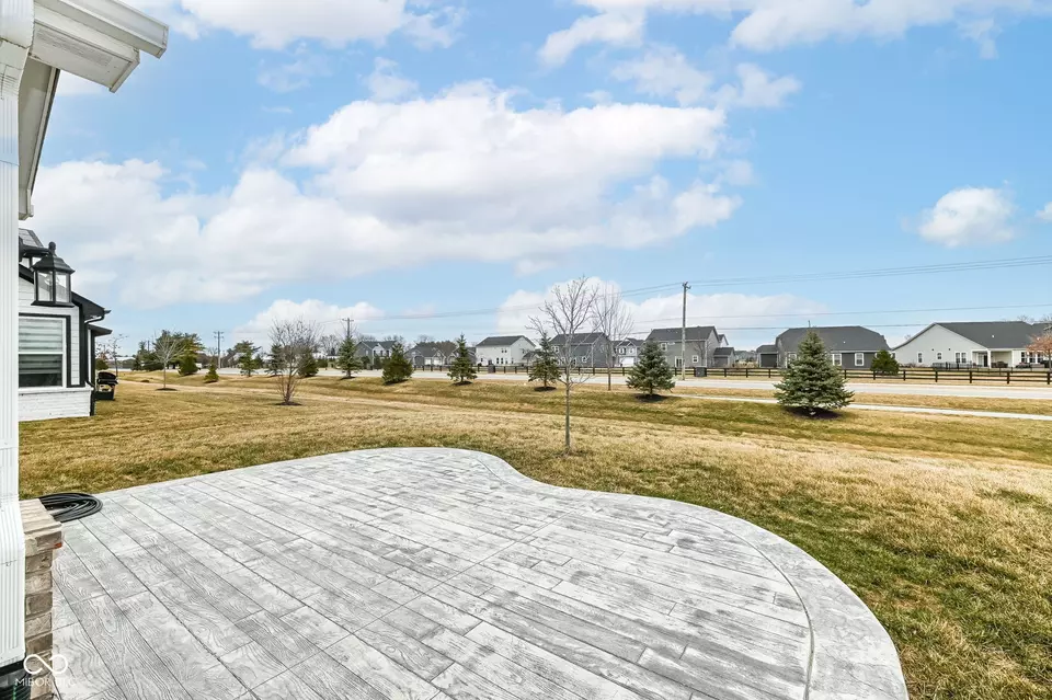 Exterior - 16406 Taconite Dr, Noblesville, IN 46060 photo 2 of 3