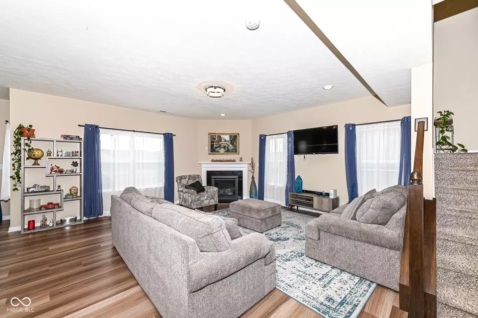 Living - 16406 Taconite Dr, Noblesville, IN 46060 photo 1 of 5