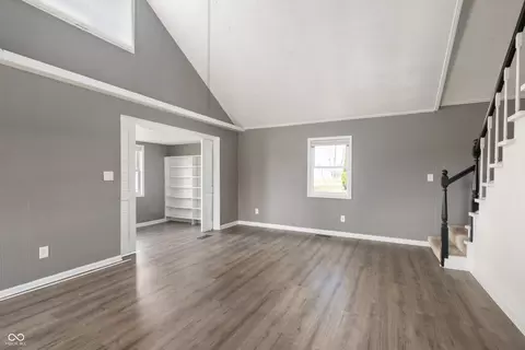 Living - 712 N Pendleton Ave, Pendleton, IN 46064 photo 1 of 4