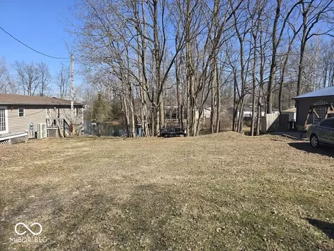 45 Lazy River Rd, Cloverdale, IN 46120