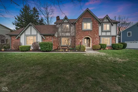 12715 Charing Cross Rd, Carmel, IN 46033