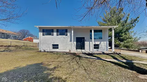 4432 Standish Dr, Indianapolis, IN 46221