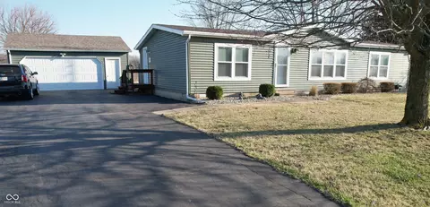 4168 E Chigger Hollow North Dr, Crawfordsville, IN 47933