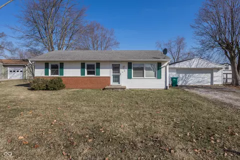 310 Sundown Mnr, Mooresville, IN 46158
