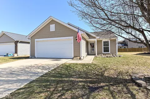 1269 Frogs Leap, Cicero, IN 46034