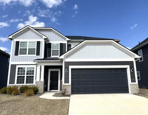 6724 Seattle Slew Dr, Whitestown, IN 46075