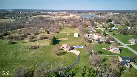 View/Area - 2274 W Huntsville Rd, Pendleton, IN 46064 photo 2 of 7