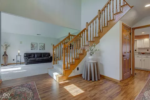 Entry Way - 2274 W Huntsville Rd, Pendleton, IN 46064 photo 2 of 6
