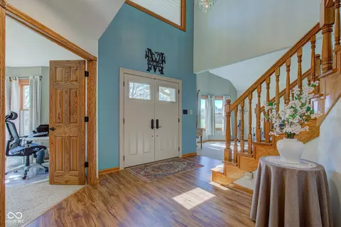 Entry Way - 2274 W Huntsville Rd, Pendleton, IN 46064 photo 3 of 6