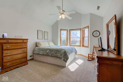 Bedroom - 2274 W Huntsville Rd, Pendleton, IN 46064 photo 4 of 7